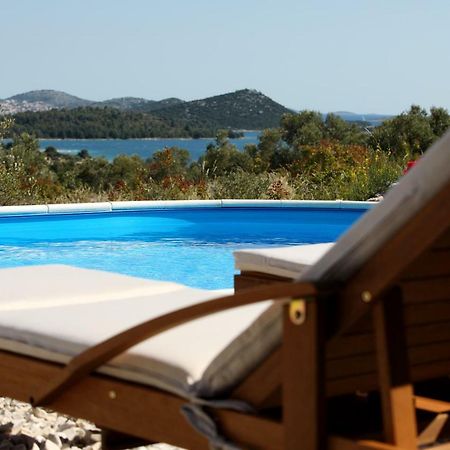 Holiday Home Petar Драге Экстерьер фото