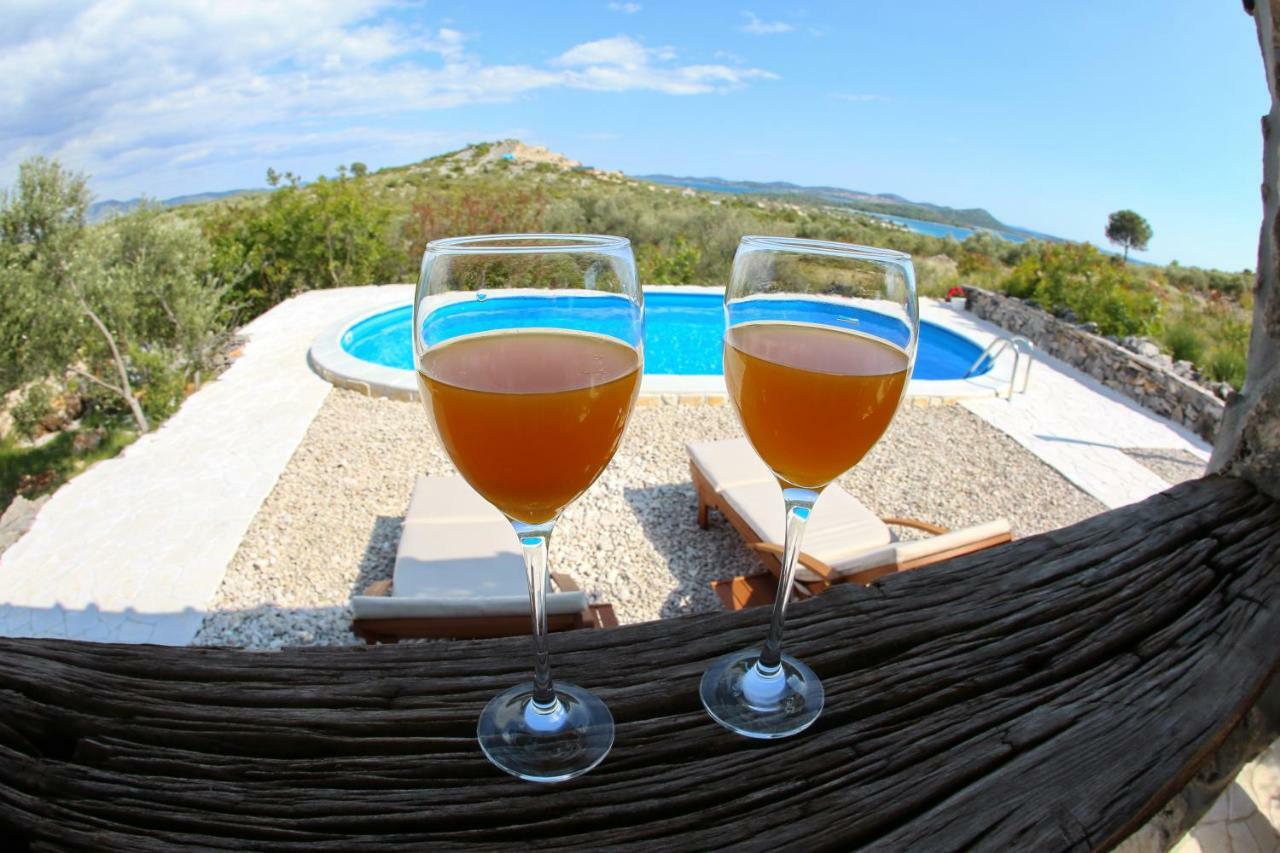 Holiday Home Petar Драге Экстерьер фото